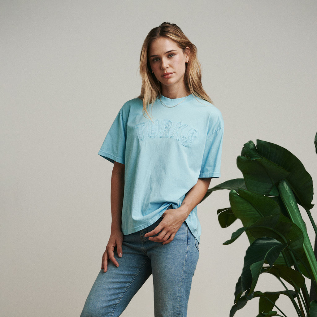 OKAICOS Blue Turks Cropped Boyfriend TShirt Turks And Caicos